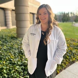 Meet your Posher, Melyssa